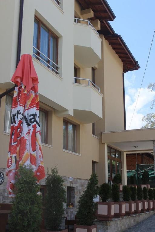 Family Hotel Relaxa Sapareva Banya Buitenkant foto