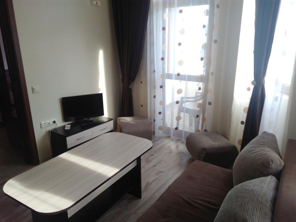 Family Hotel Relaxa Sapareva Banya Buitenkant foto